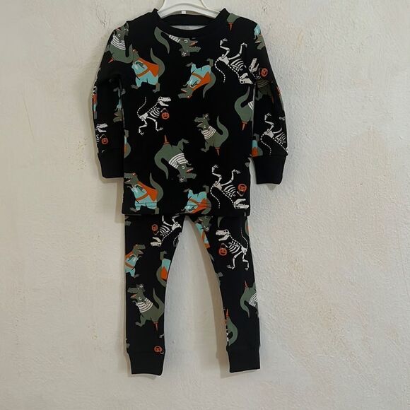 Carter’s Infant/Baby 100% Cotton  4 Piece Halloween Dinosaur Print PJ’s  18m - Picture 1 of 7